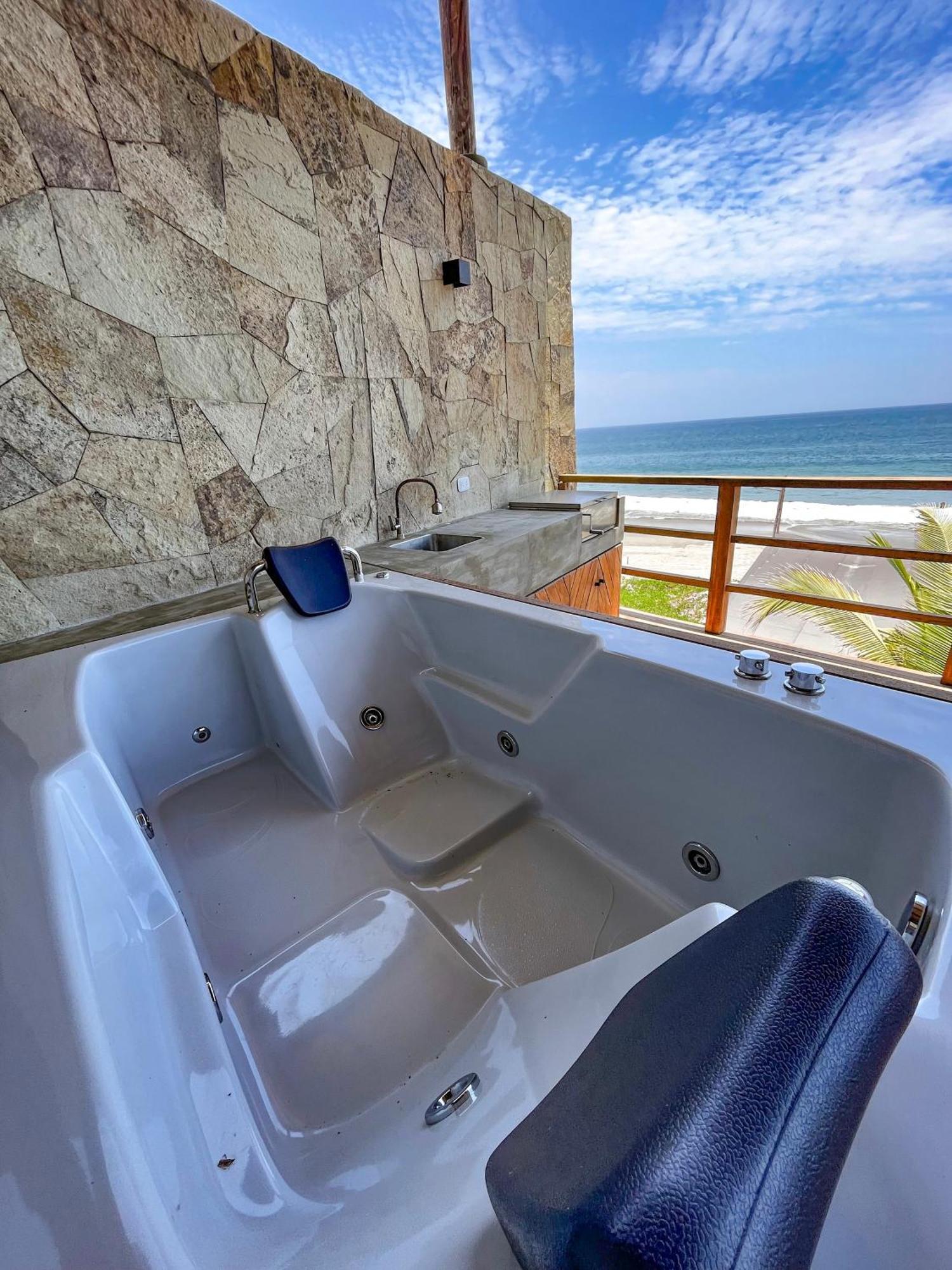 Diem Vichayito Beachfront Eco-Luxury Exteriér fotografie