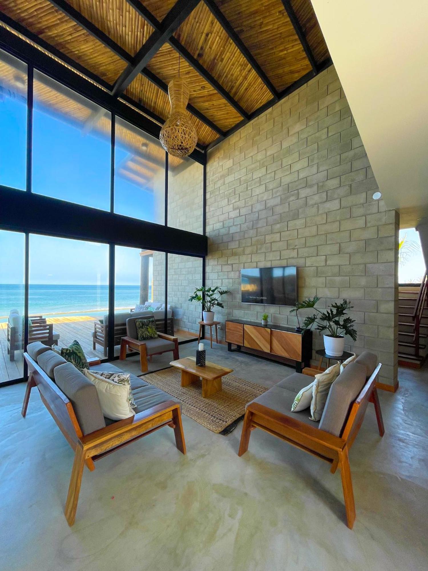 Diem Vichayito Beachfront Eco-Luxury Pokoj fotografie